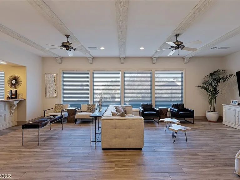 9720 Verlaine Ct — Photo 16