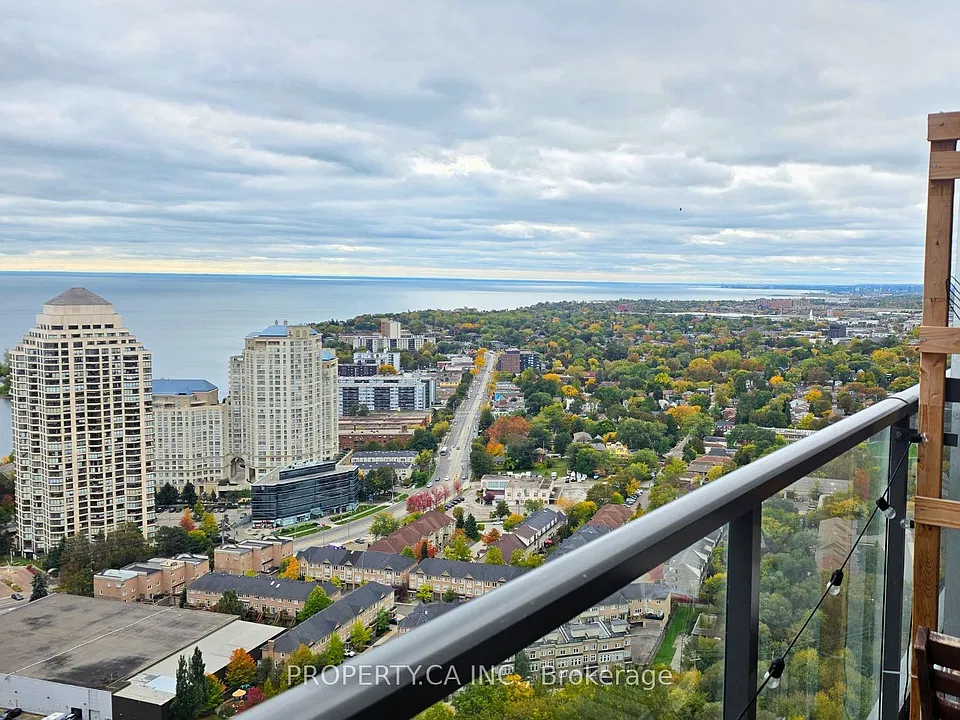 36 Park Lawn Rd #3501