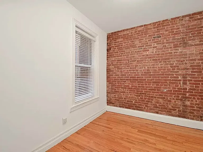 143 Waverly Pl #2F — Photo 6
