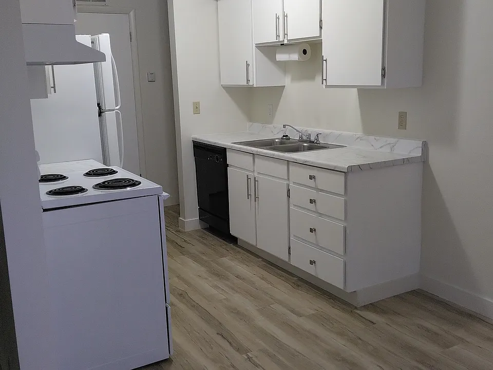 90 S Valley Dr #32