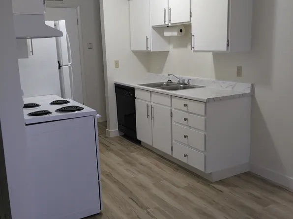 90 S Valley Dr #32, Evanston, WY 82930