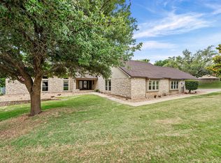 10100 Ravenswood Rd, Granbury, TX 76049