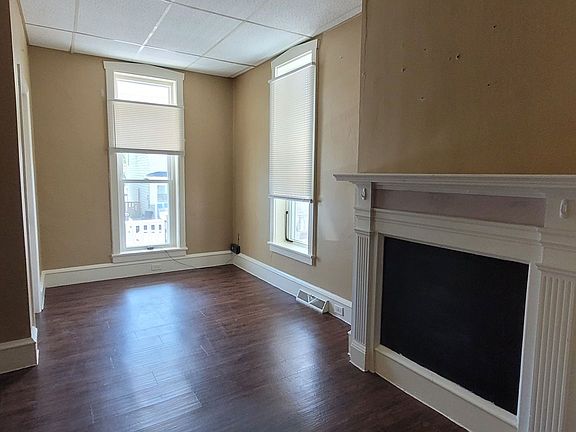 2nd image of 84 E Franklin St Floor 1