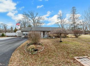 124 Locust Ln, Exton, PA 19341