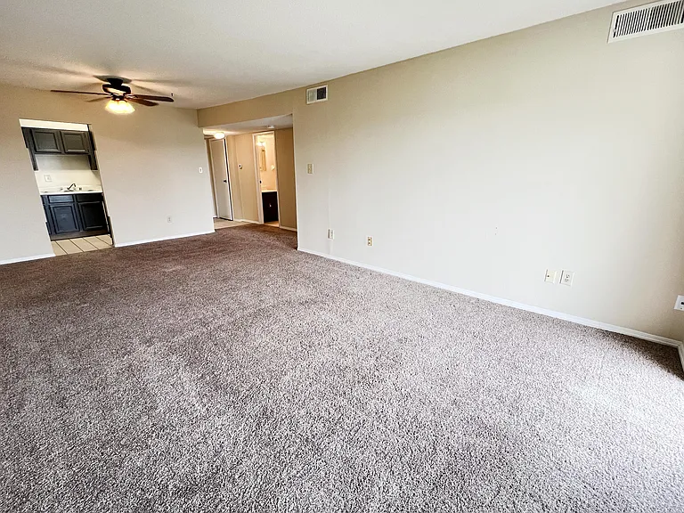 Indian Lookout Apartments — Photo 65