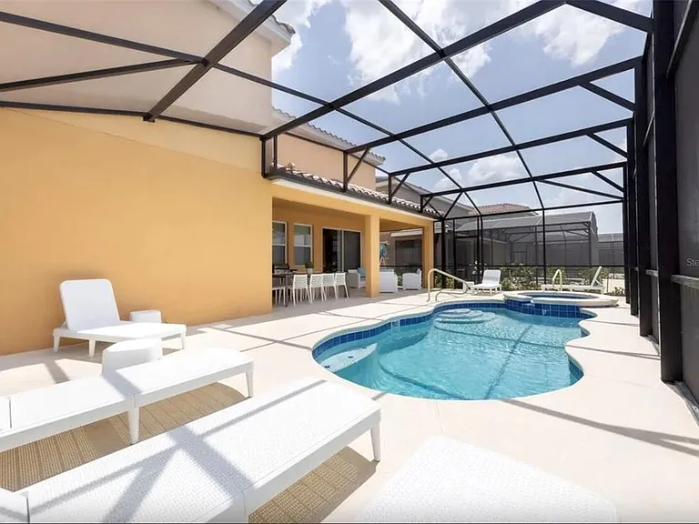 7572 Oakmoss Loop — Photo 7