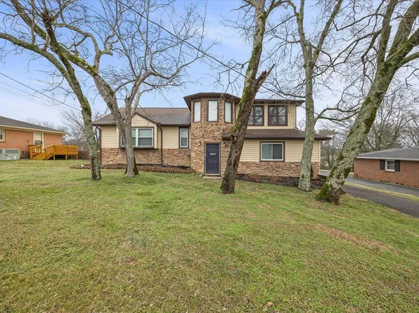 202 Academy Ave, Alexandria, TN 37012