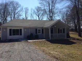 238 Dinnerbell Rd, Butler, PA 16002