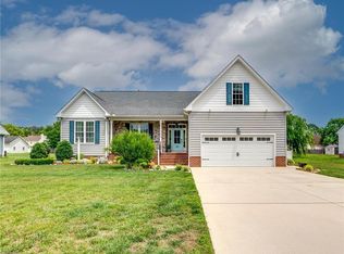 105 White Heron St, Carrollton, VA 23314