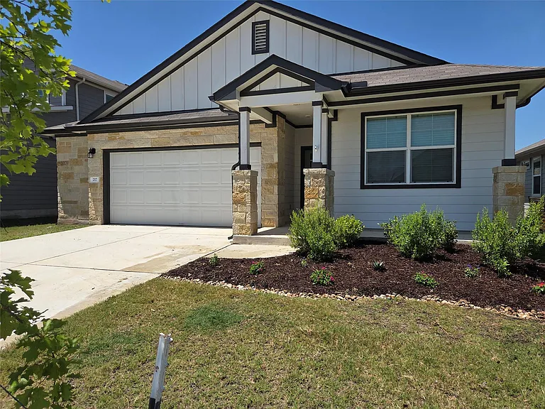 217 Greens Bayou Trl — Photo 4