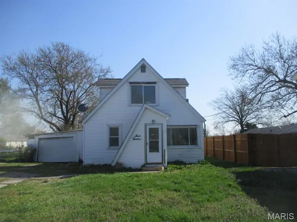 312 Lime St, Dupo, IL 62239