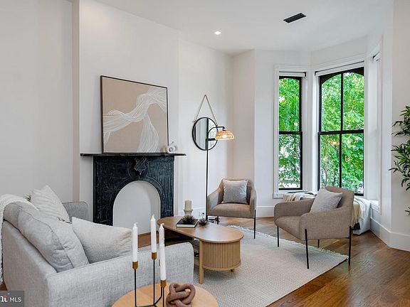 5th image of 418 M St NW #2
