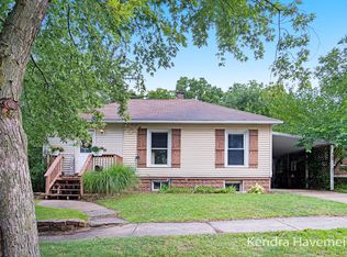 69 Grove St, Sparta, MI 49345