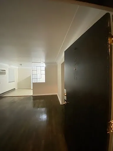 4824 Stewart Ave #7 — Photo 2