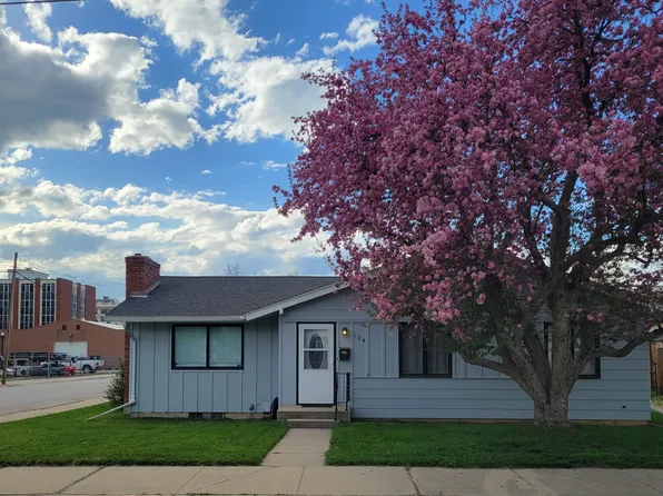 124 W Water St, Lewistown, MT 59457