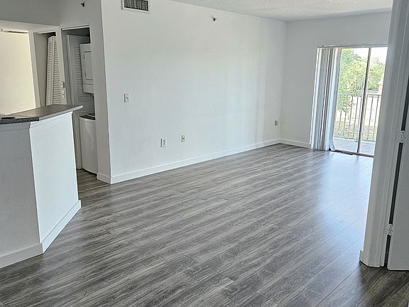 5th image of 17602 NW 25th Ave #308-1