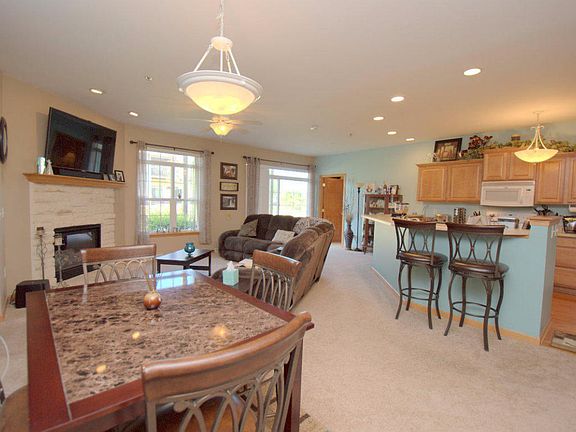 2nd image of 6308 44th St Unit 185
