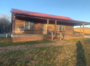1970 Pettit Cove Rd, Quebeck, TN 38579