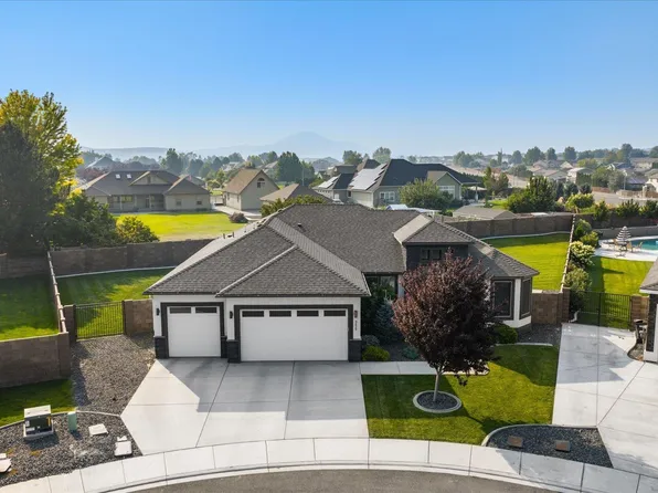 3529 Curtis Dr, West Richland, WA 99353