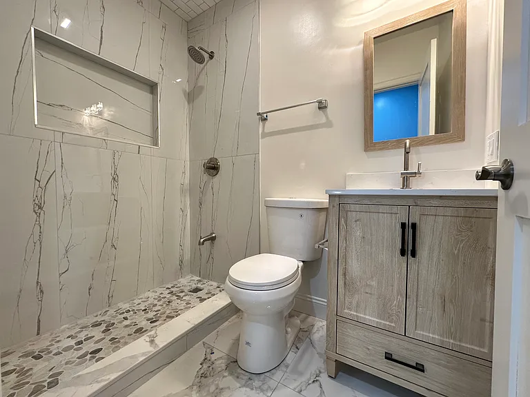 25 Herbert St #2 — Photo 7