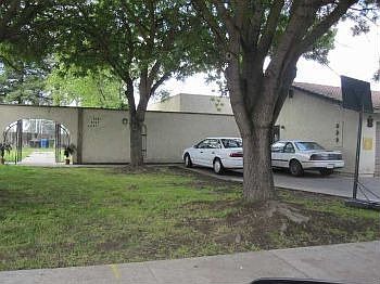 2nd image of 3291 Radcliff Way