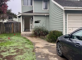 (Undisclosed Address), Fort Bragg, CA 95437