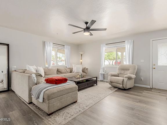 5th image of 808 N 78th St