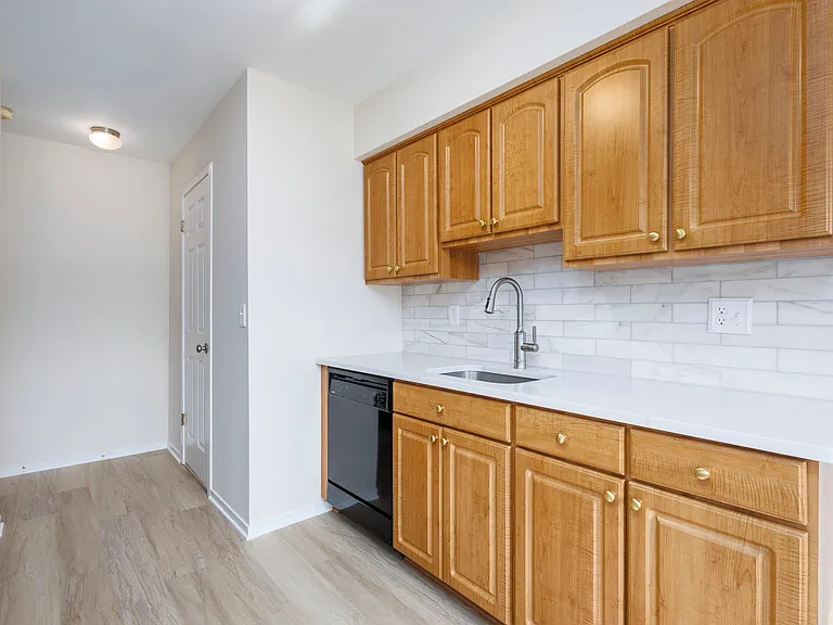 1831 N Arbor Way Dr #16 — Photo 5