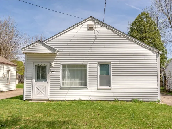 1053 Merton Ave, Akron, OH 44306
