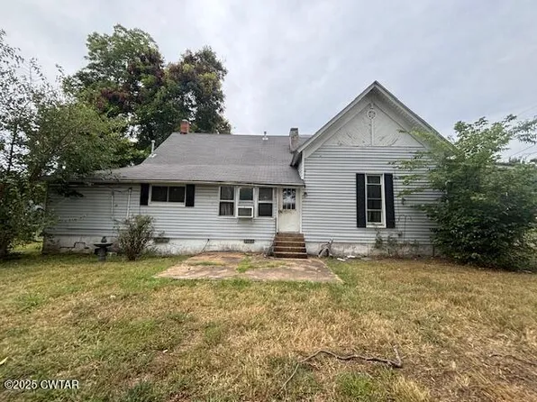 1009 E Cheatham St, Union City, TN 38261