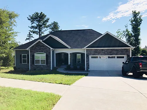 2130 London Ln Photo 1