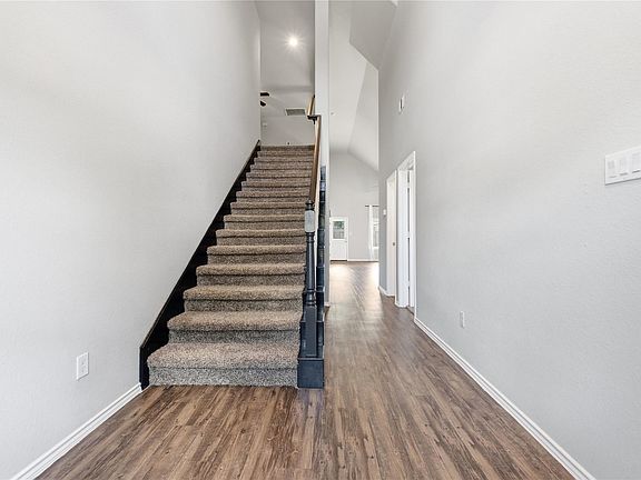4th image of 14005 Silver Falls Ct