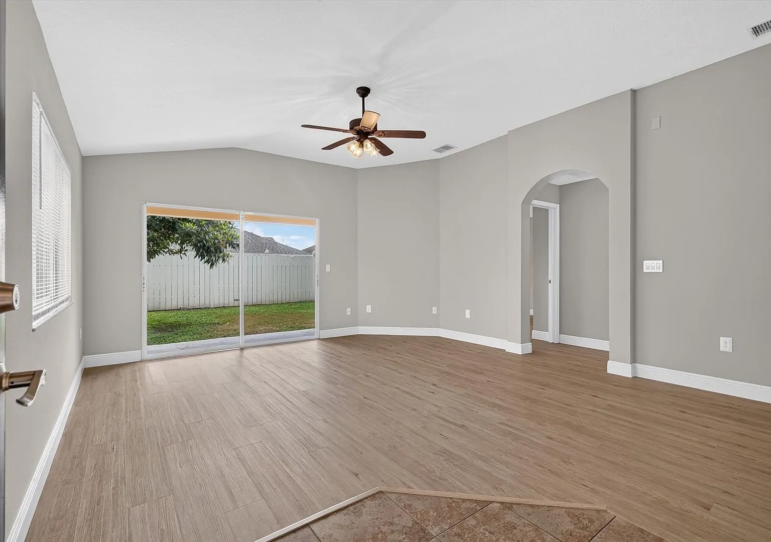 Updated 3 Bedroom Home with 2-Car Garage + Fully Fenced Yard — Photo 4