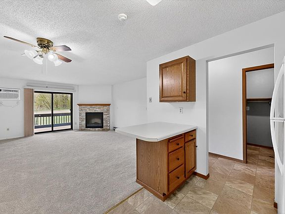 3rd image of 1825 Perlich Ave APT 106