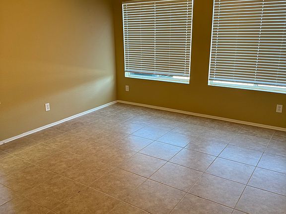 3rd image of 1603 S 229th Ave