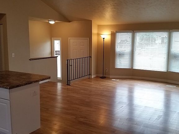 2nd image of 5536 W Highwood Dr