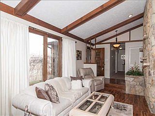 3rd image of 2627 Stanford Ct