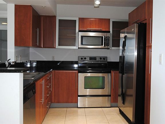 4th image of 3232 Coral Way APT 1008
