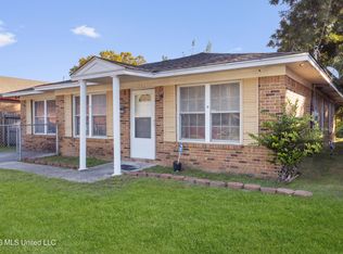 270 Nixon St, Biloxi, MS 39530