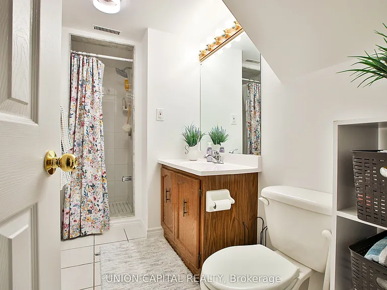 12 Newton Dr — Photo 19
