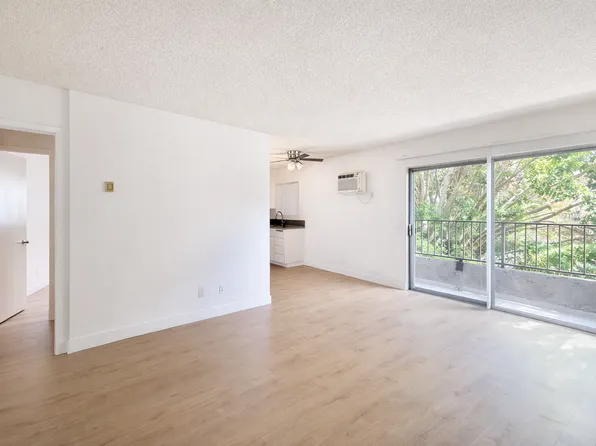 3213 Geneva St #212, Los Angeles, CA 90020