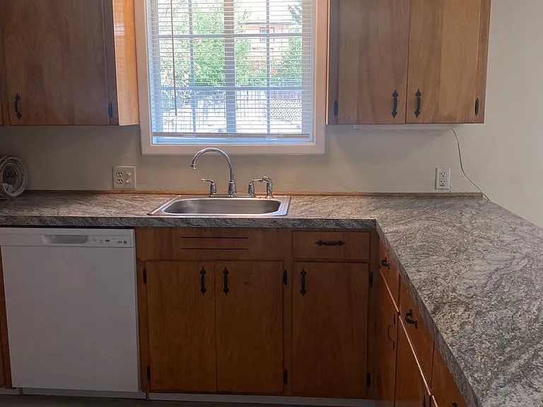 6407 Harvey Dr #A — Photo 3