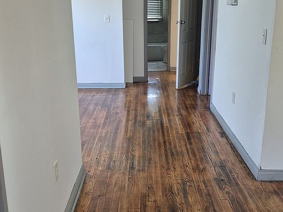 5th image of 13353 Schoolcraft St