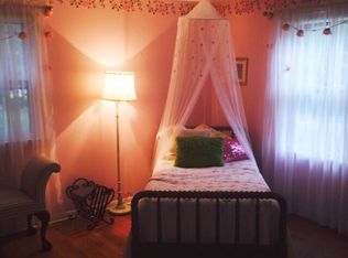 183 Cherry Ln, Avon Lake, OH 44012