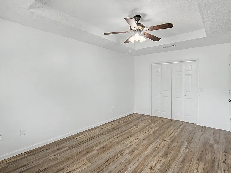 219 Kevin Rd — Photo 23