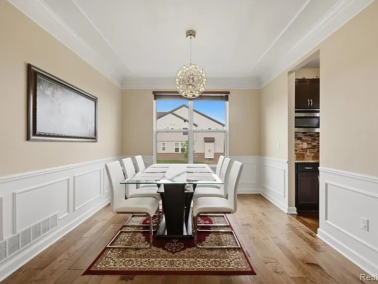 4810 E Stonegate Cir — Photo 11