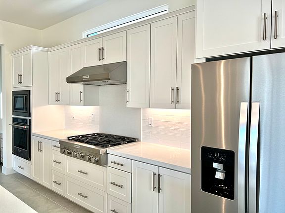 3rd image of 16282 Helber Way