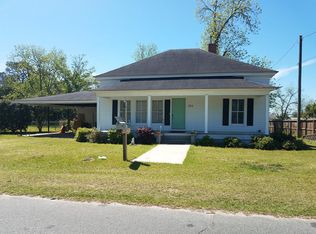 220 Jefferson St, Douglas, GA 31533