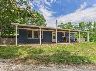 7273 Cliffland Rd, Ottumwa, IA 52501