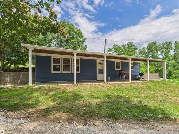 7273 Cliffland Rd, Ottumwa, IA 52501